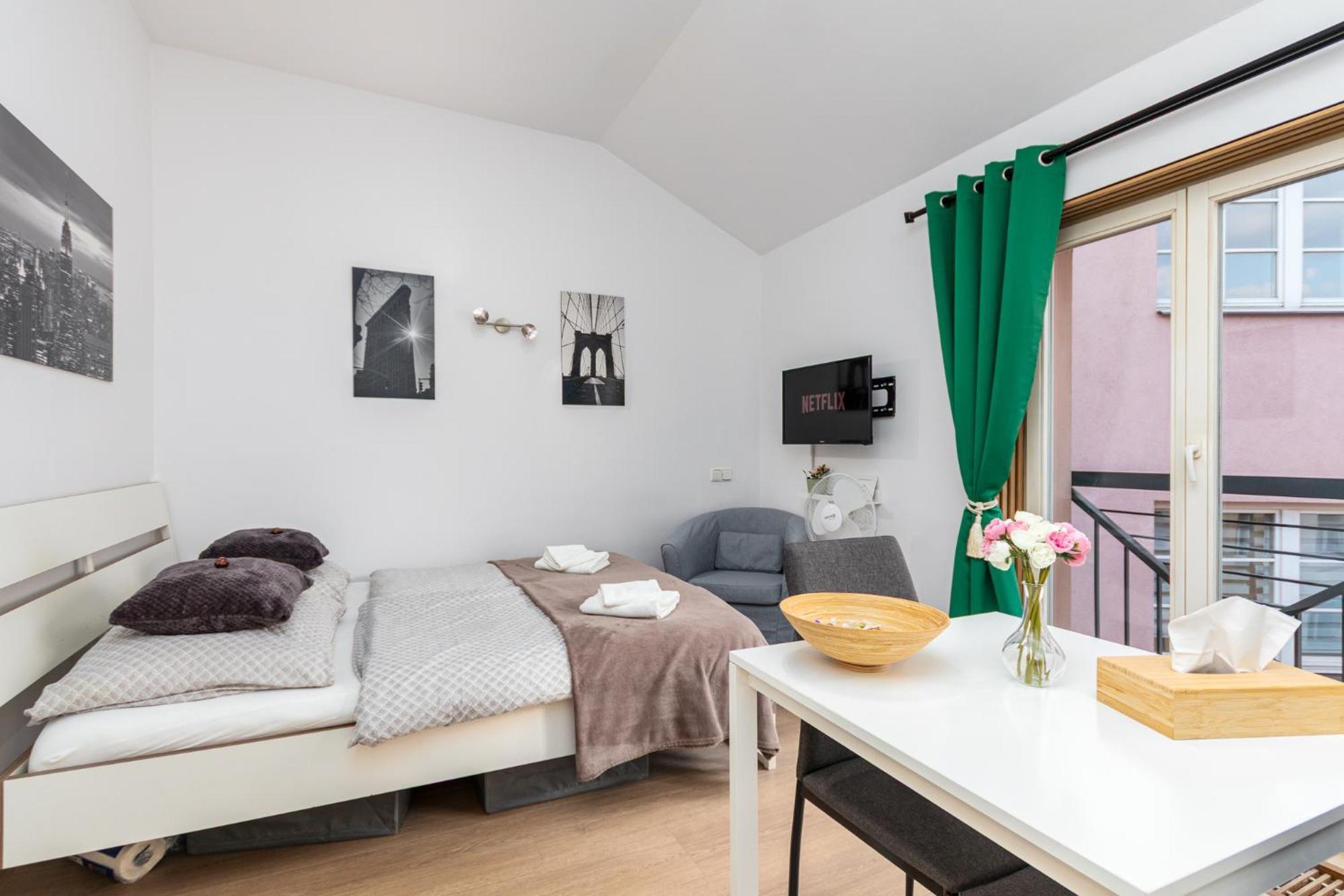 Penzion Private Retreat Close To Stations In 3